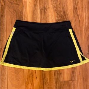 Nike Tennis Skirt blue and Neon green/yellow. Size large